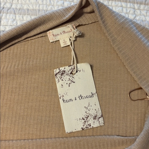 Hem & Thread Light Brown Ribbed Top - Picture 4 of 5